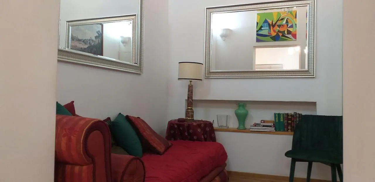 Cozy Navona Apartment Rome