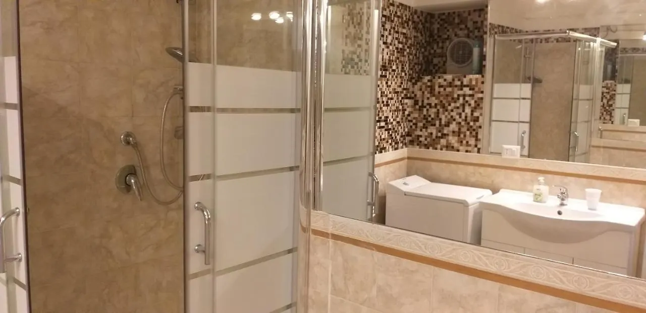 Cozy Navona Apartment Рим