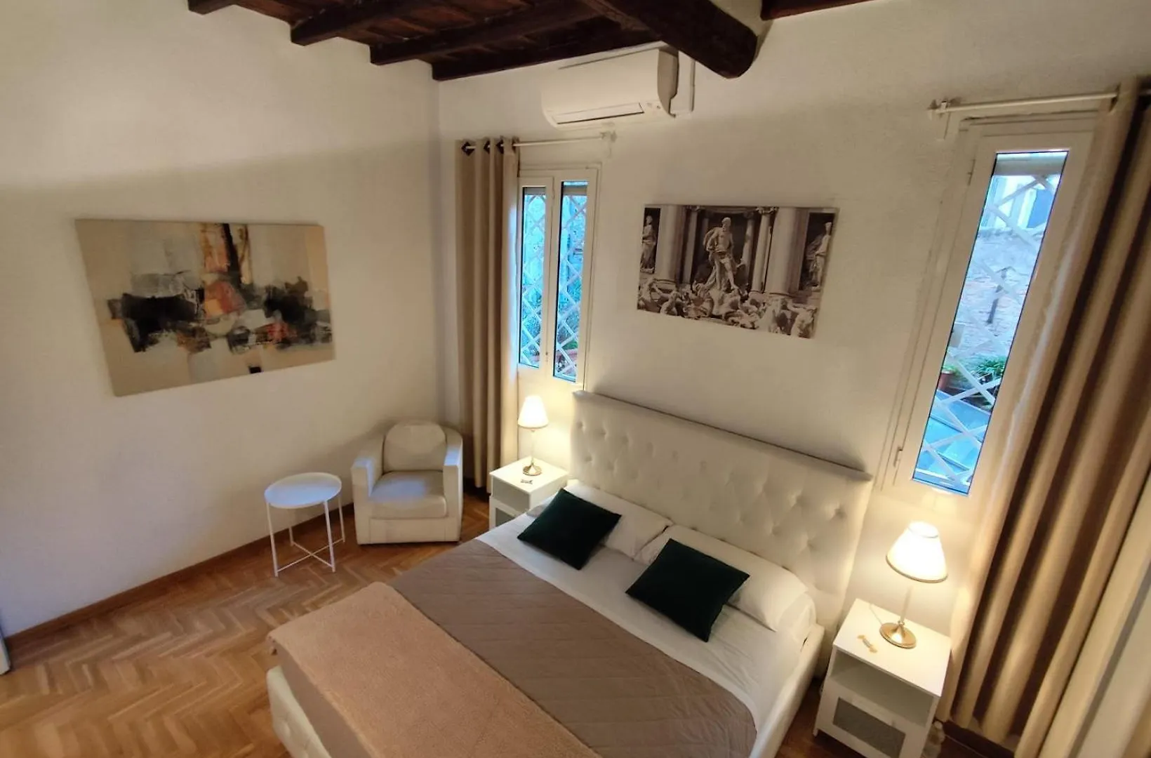 Cozy Navona Apartment Рим